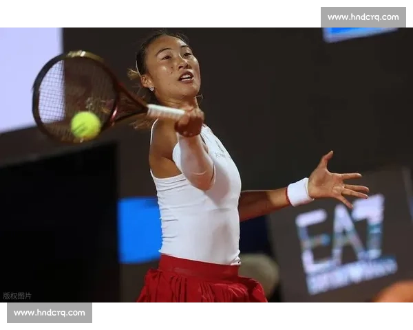 鏖战三盘难破温网魔咒！郑钦文决胜盘崩盘，连续三年止步首轮