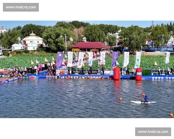 查干湖湿地铁人三项赛开赛 400 选手挑战生态赛道